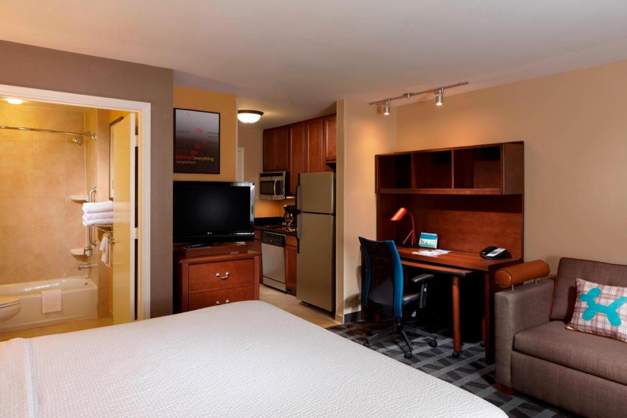 Towneplace Suites Houston North/Shenandoah Exteriör bild