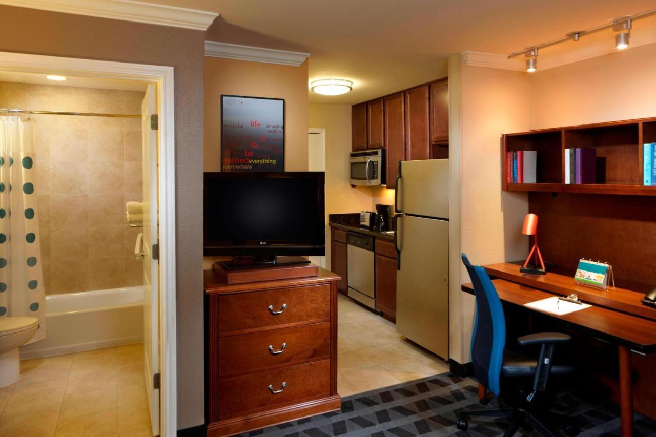 Towneplace Suites Houston North/Shenandoah Exteriör bild