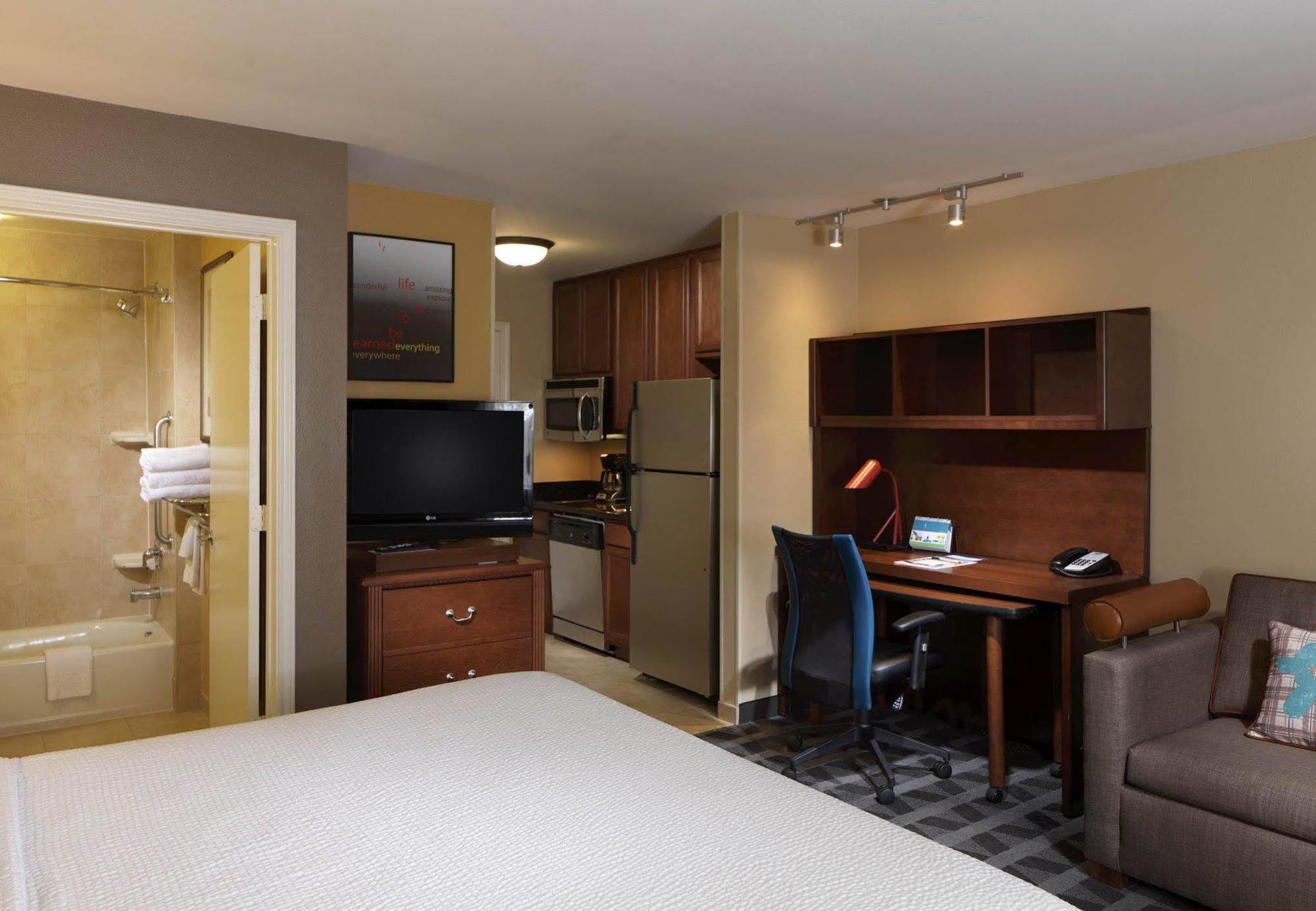 Towneplace Suites Houston North/Shenandoah Exteriör bild