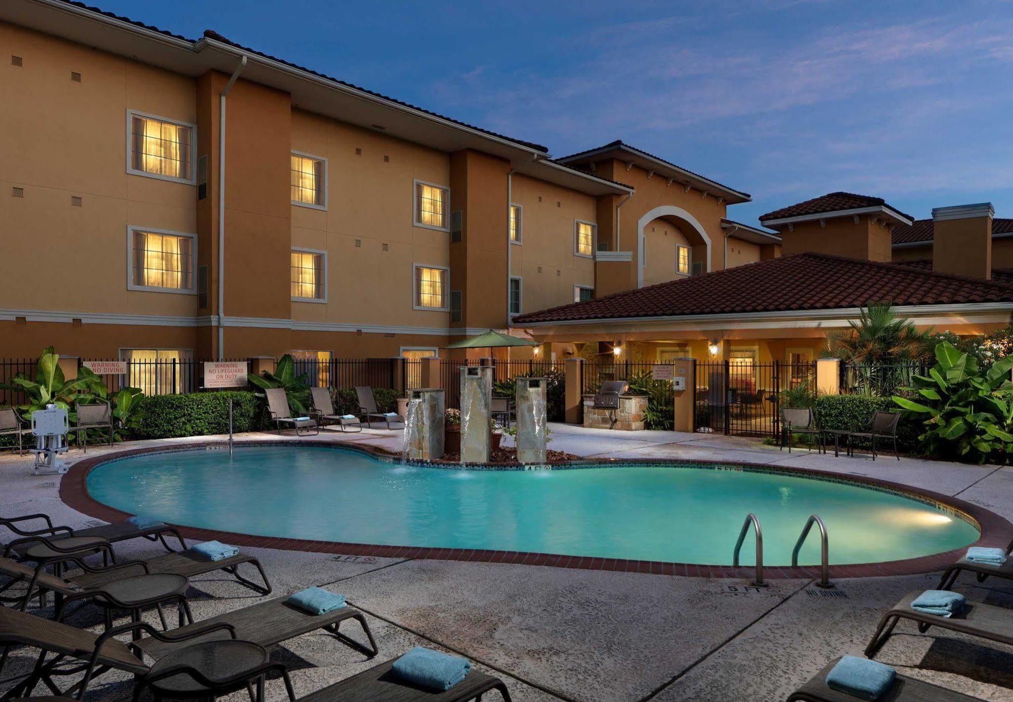 Towneplace Suites Houston North/Shenandoah Exteriör bild